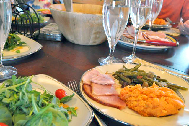 Inner Child Food: Southern Green Beans - The Table is Set Southern Green Beans - The Table is Set